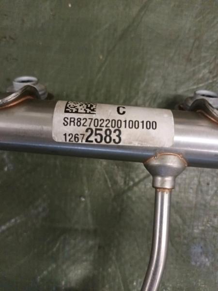 Opel 1.4L Turbo Einspritzleiste mit Düsen und Sensor 12672583 - Gebraucht.